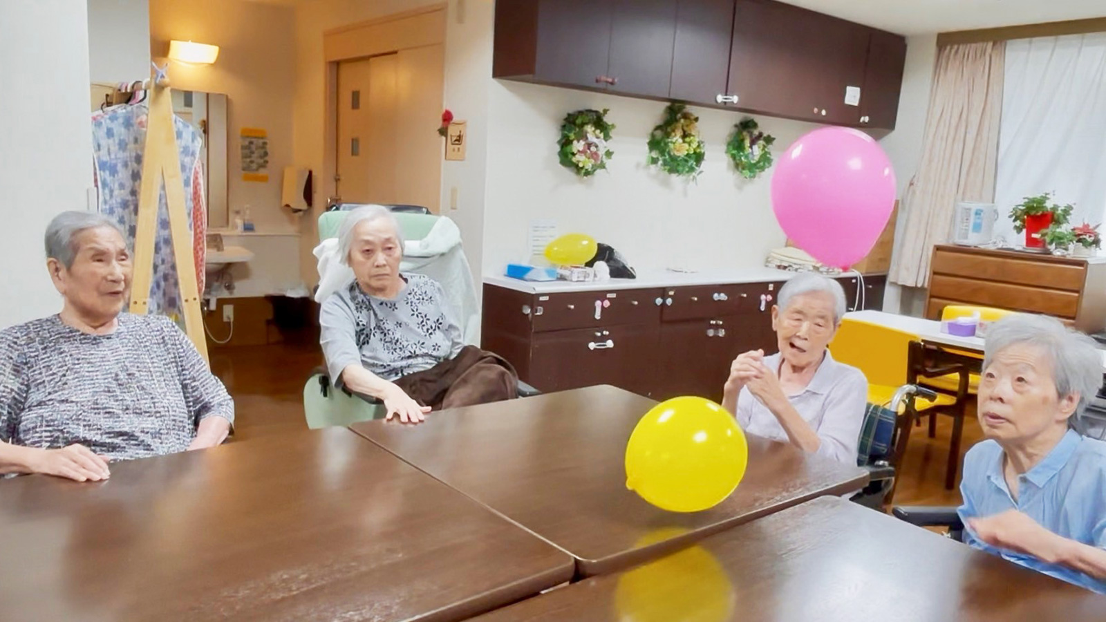 風船バレー